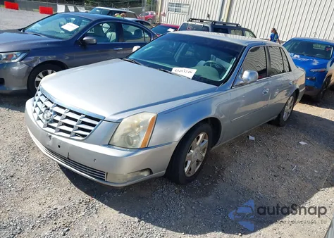 2007 Cadillac Dts Luxury I z USA, uszkodzony, nr VIN 1G6KD57Y47U237599